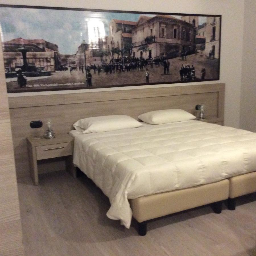 Il Borghetto Hotel Ristorante 拉默齐亚泰尔默 外观 照片