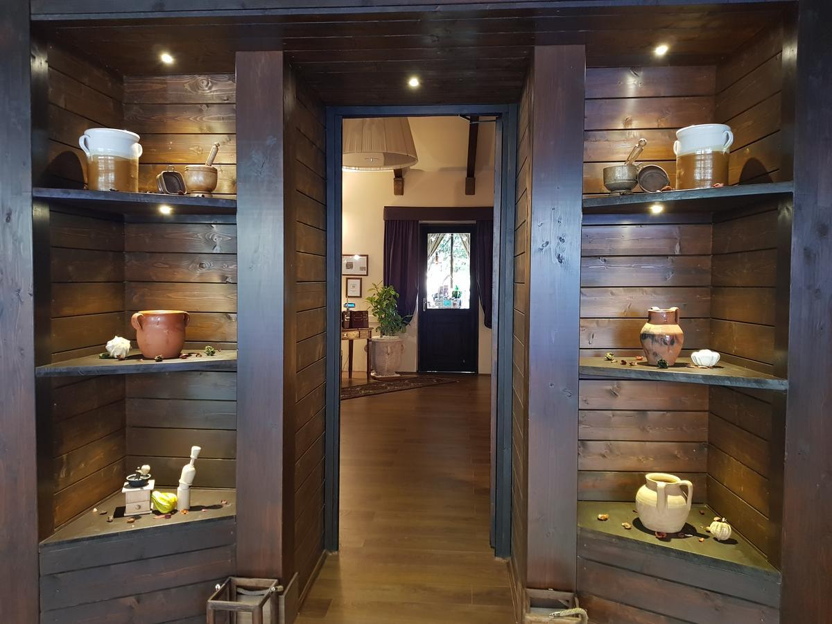 Il Borghetto Hotel Ristorante 拉默齐亚泰尔默 外观 照片