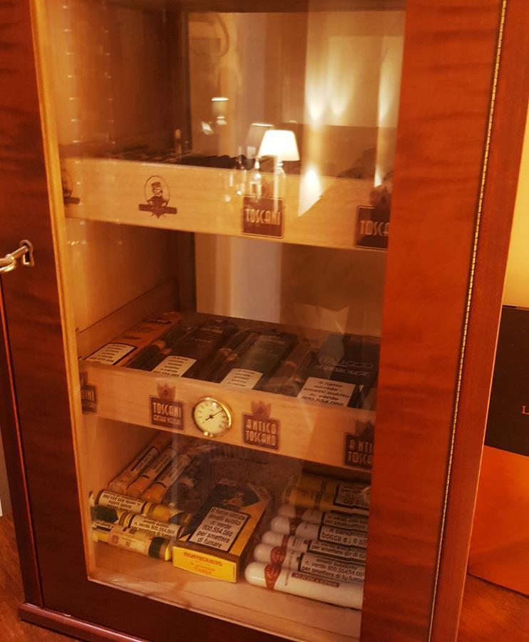Il Borghetto Hotel Ristorante 拉默齐亚泰尔默 外观 照片