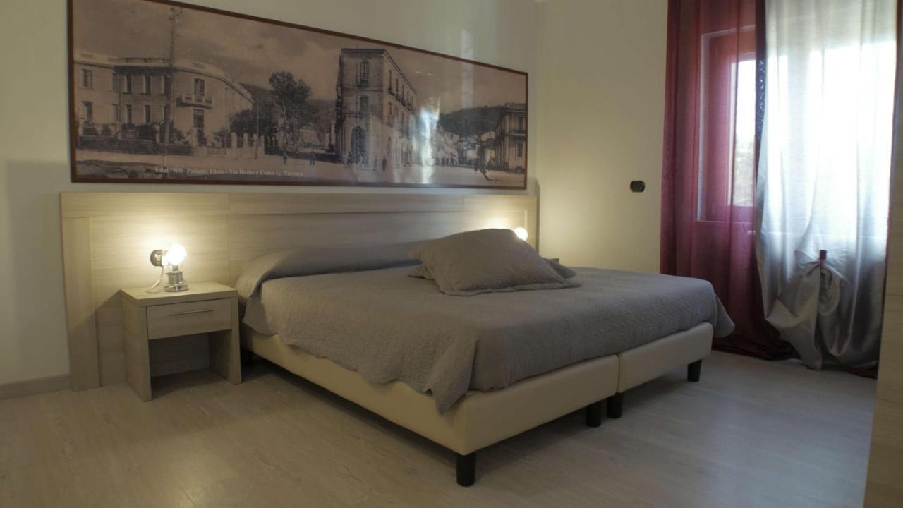 Il Borghetto Hotel Ristorante 拉默齐亚泰尔默 外观 照片